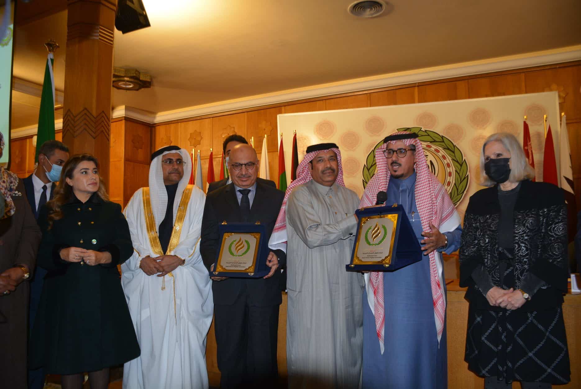 Arab League’s Human Rights Committee honors members of the Saudi Shoura Council