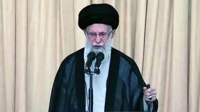 المرشد الأعلى الإيراني على خامنئي 