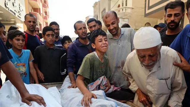 الجيش الإسرائيلي قال إن "خللاً فنياً" أدى إلى سقوط ذخيرة بعيداً عن هدفها المحدد.