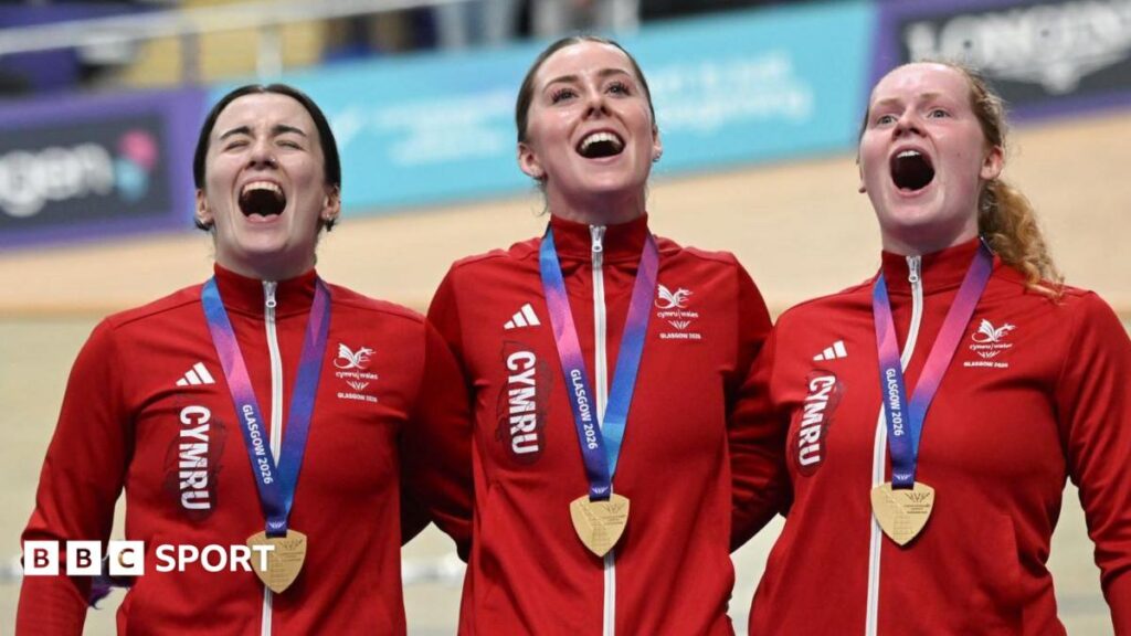 Wales trio win Commonwealth Games team sprint gold