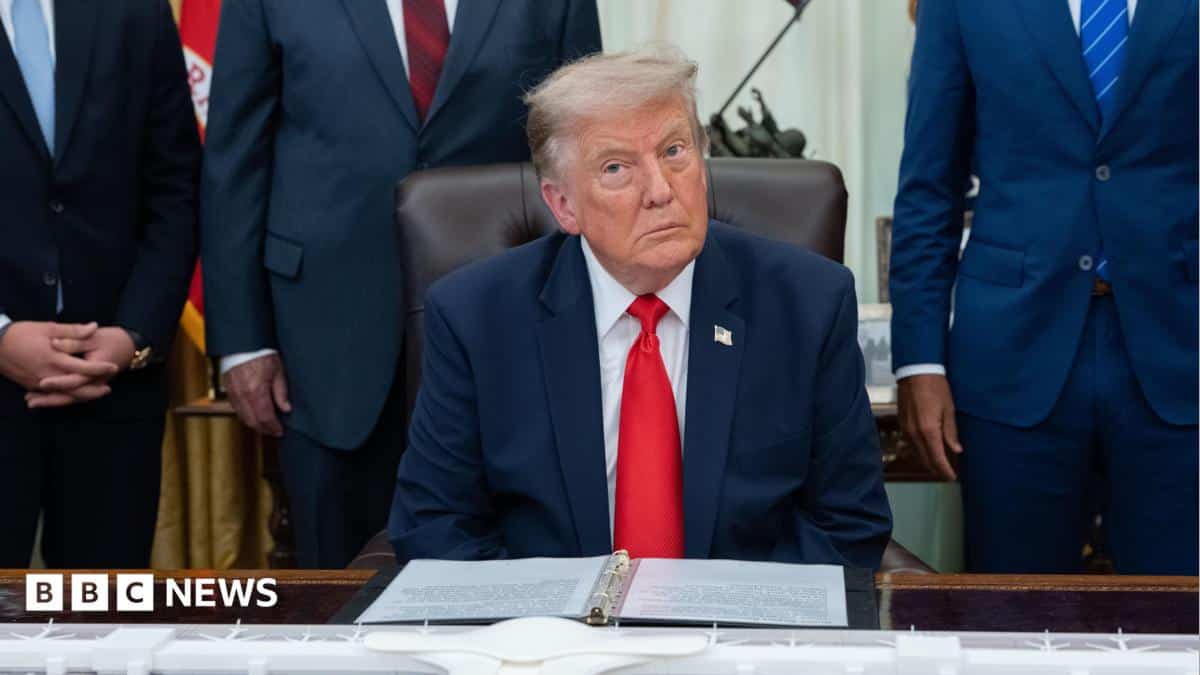 Trump Weighs AI Controls After OpenAI Incidents