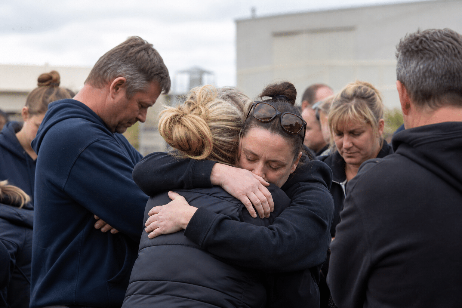 Port Macdonnell Supports Volunteers After Family Deaths