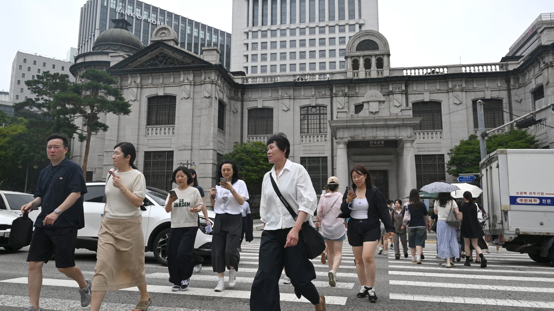 Bank of Korea Raises Rates to 3%