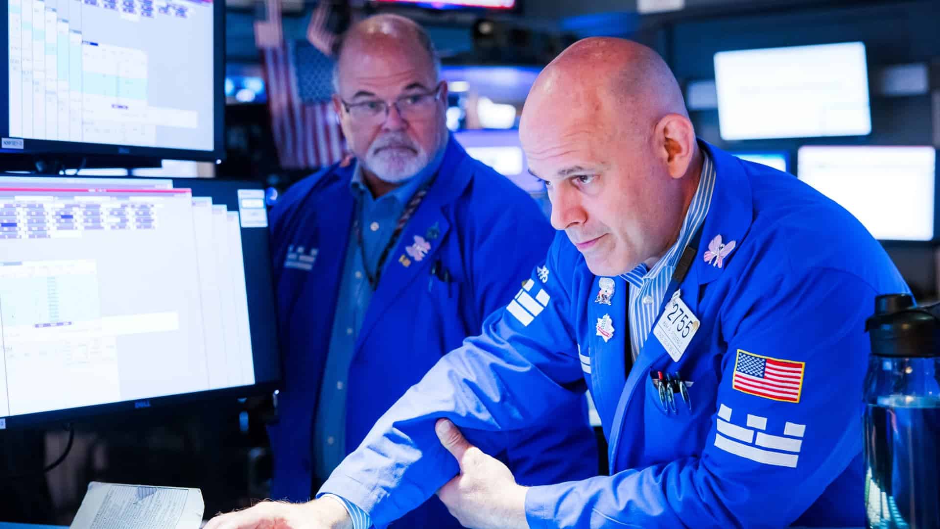 AI Rebound Lifts Microsoft, Eaton and Salesforce