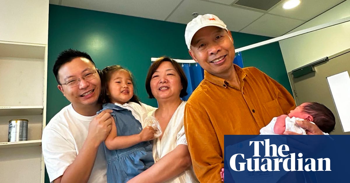 Parent visa applicants face decades-long waits