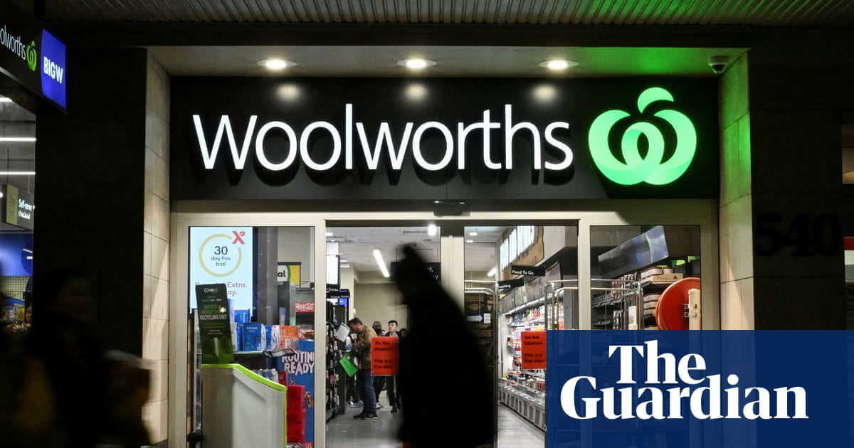 Woolworths Reports $1.14bn Profit as Online Sales Rise