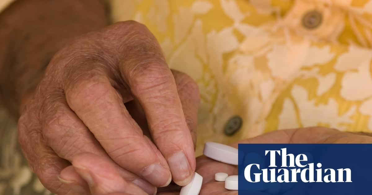 Statins Cut First Heart Event Risk After 70