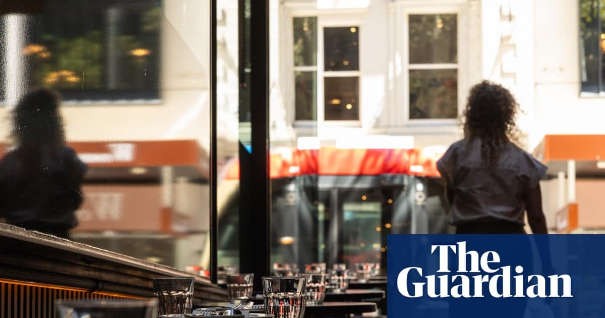 Supp workers raise concerns over hospitality entitlements