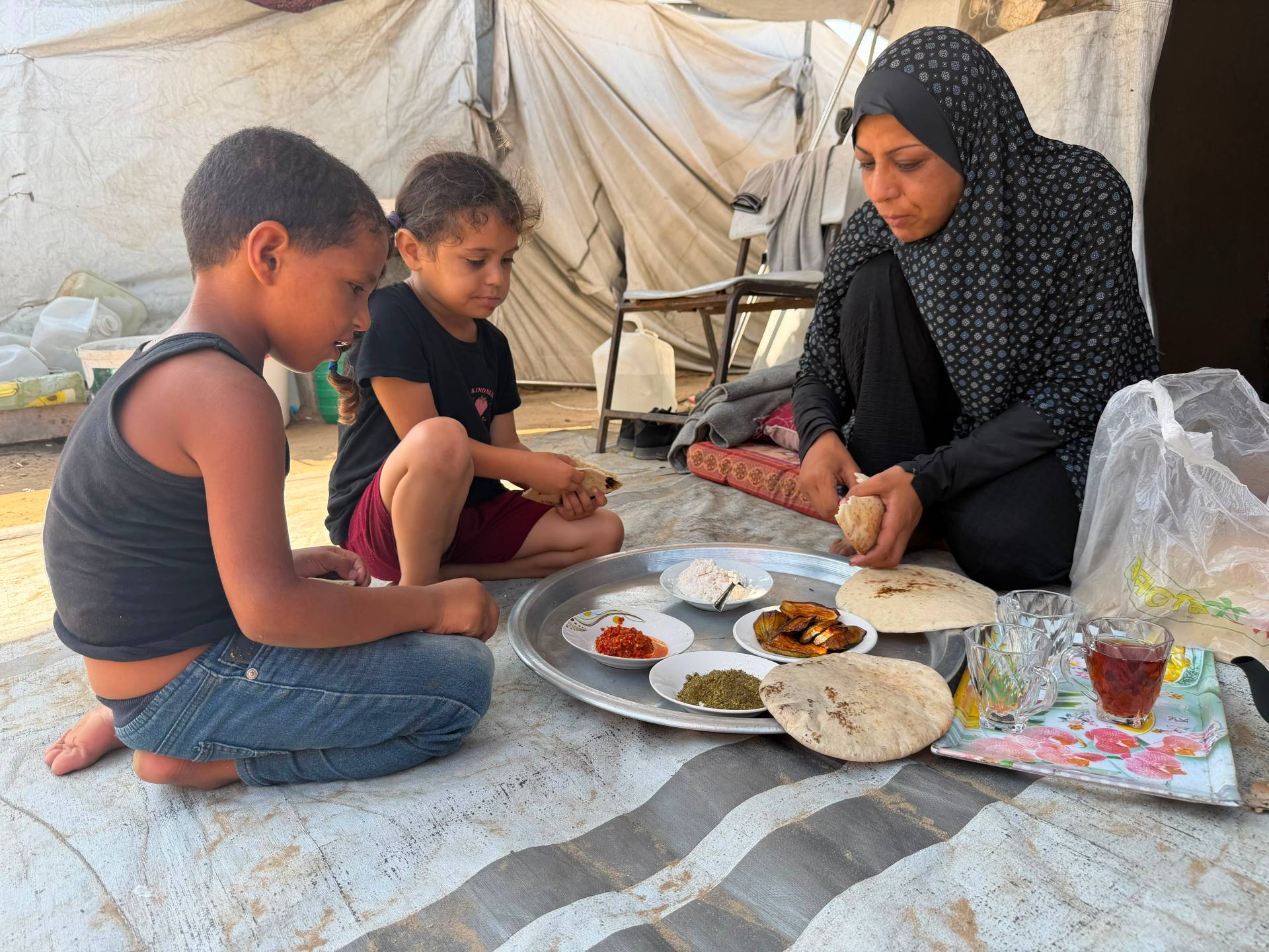 Gaza women face divorce obstacles as courts struggle