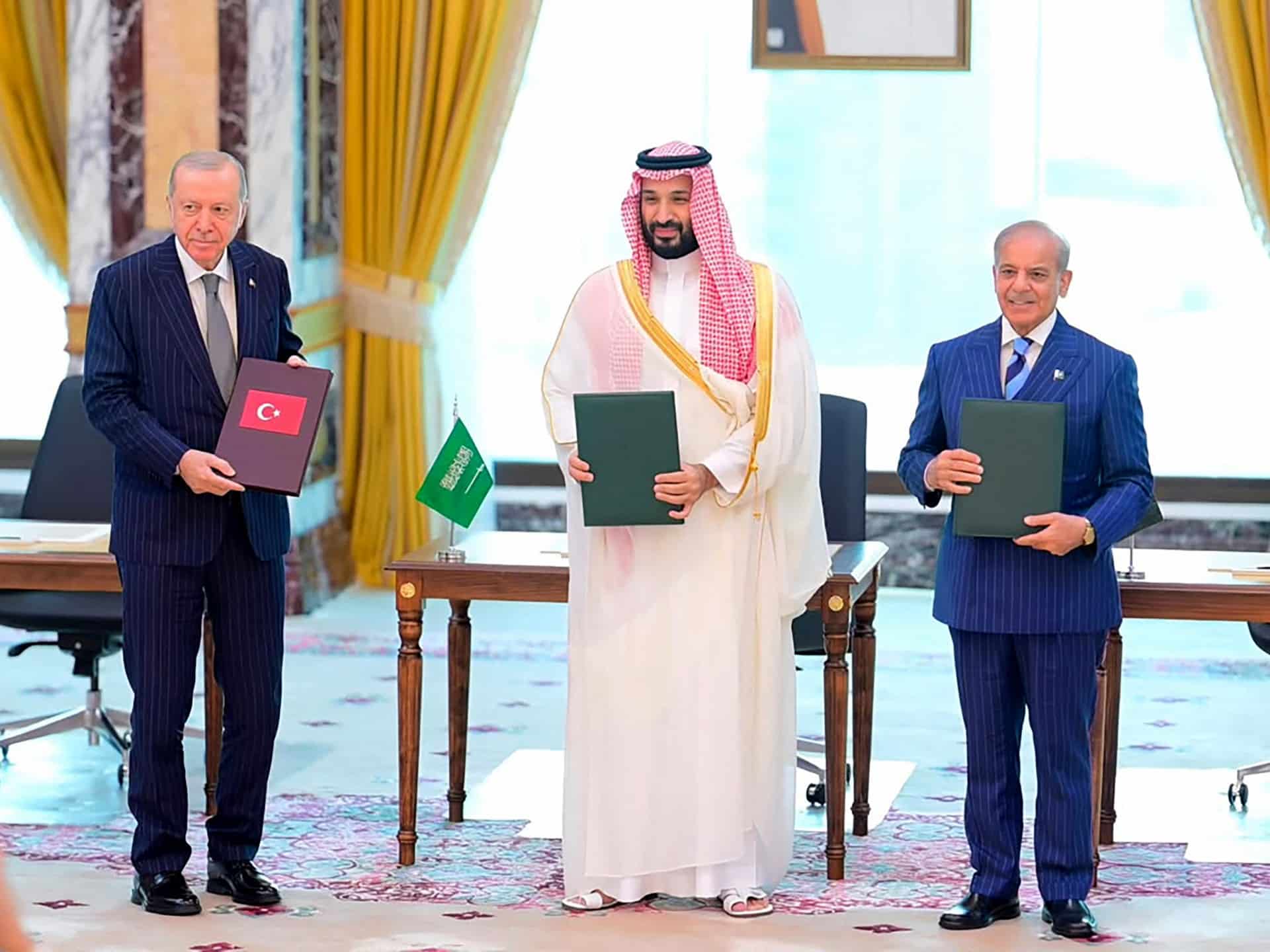 Iran Weighs Saudi-Pakistan-Turkiye Defence Pact