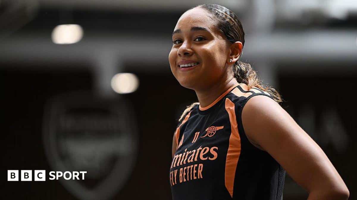 Olivia Smith Retains PFA Young Player Award