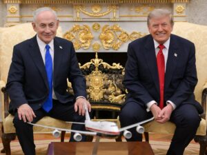 Opinion Examines Netanyahu’s US Political Strategy