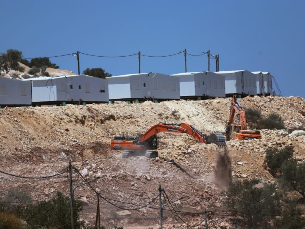 Israel issues tender for 627 West Bank settler units