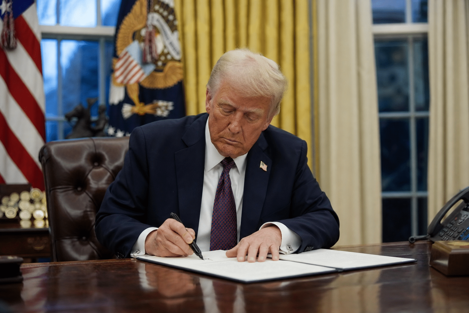 Trump Signs New Birthright Citizenship Orders
