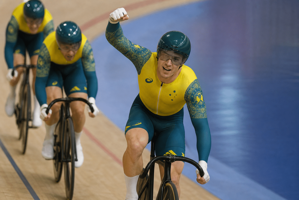 Bleddyn Leads Australian Cycling Medal Rush