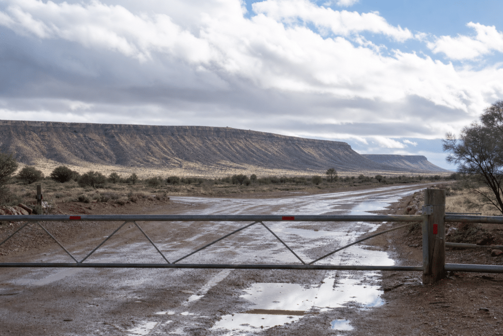 Mundi Mundi opens gates after rain disrupts camping