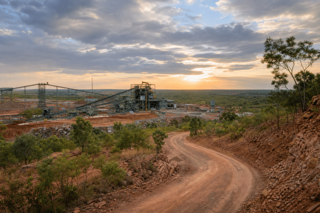 Yan Cites Resources Projects in NT Debt Outlook