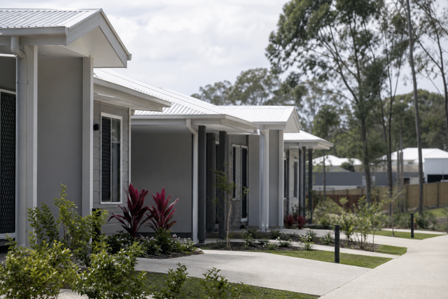 Queensland housing waitlist falls as advocates seek targets