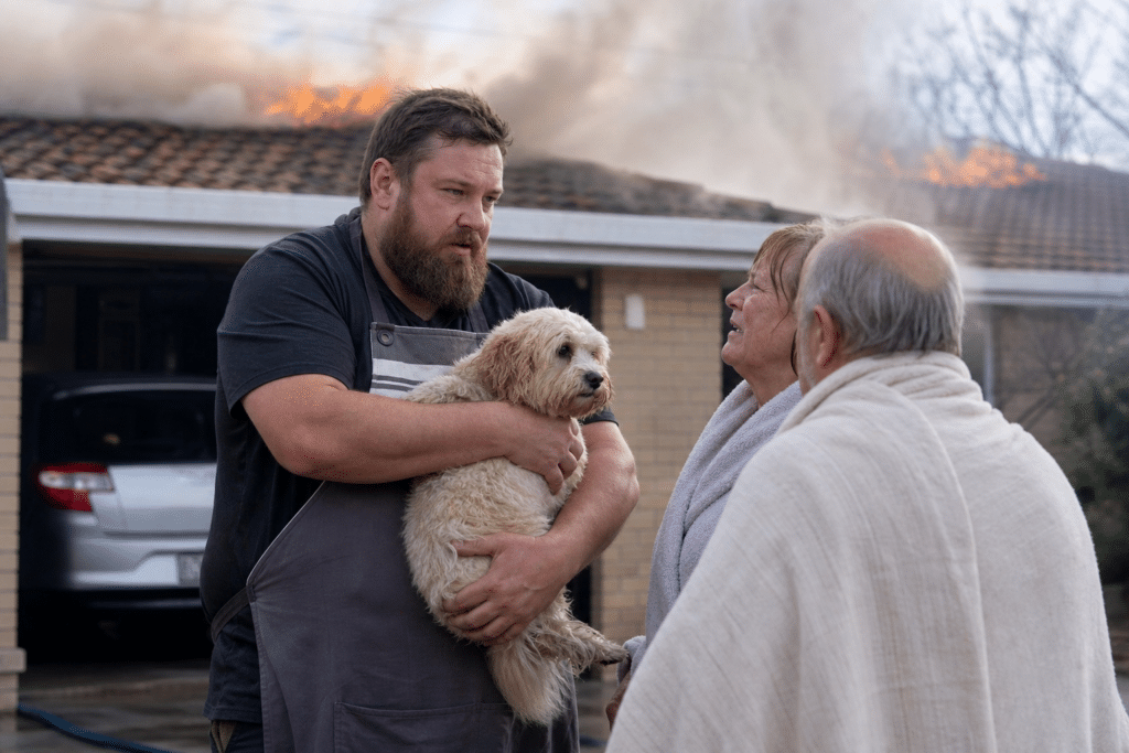 Canberra butcher helps neighbours escape Dunlop house fire