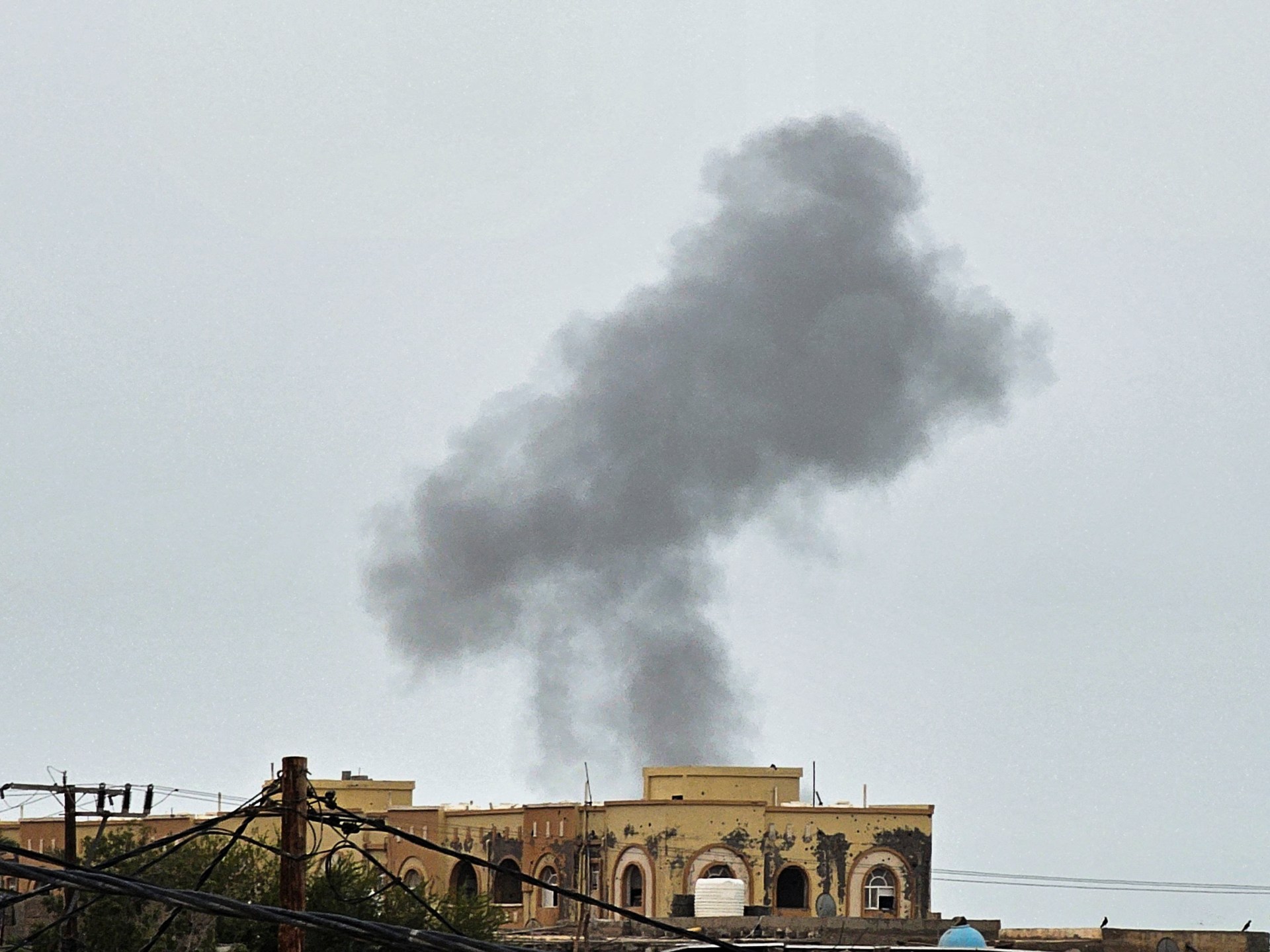 Houthi Strike on al-Makha Kills at Least Four