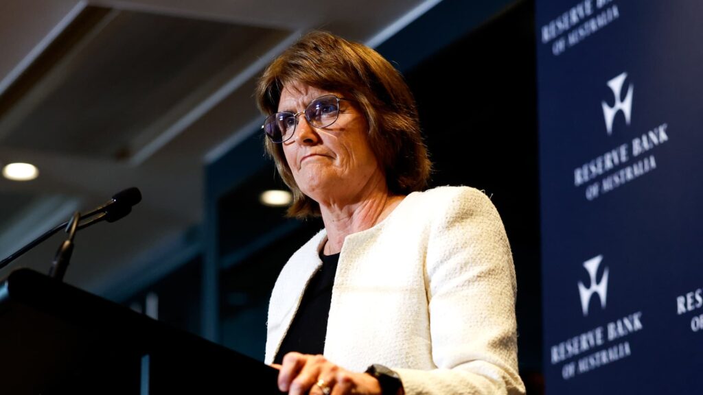 Australia Lifts Cash Rate to 15-Year High