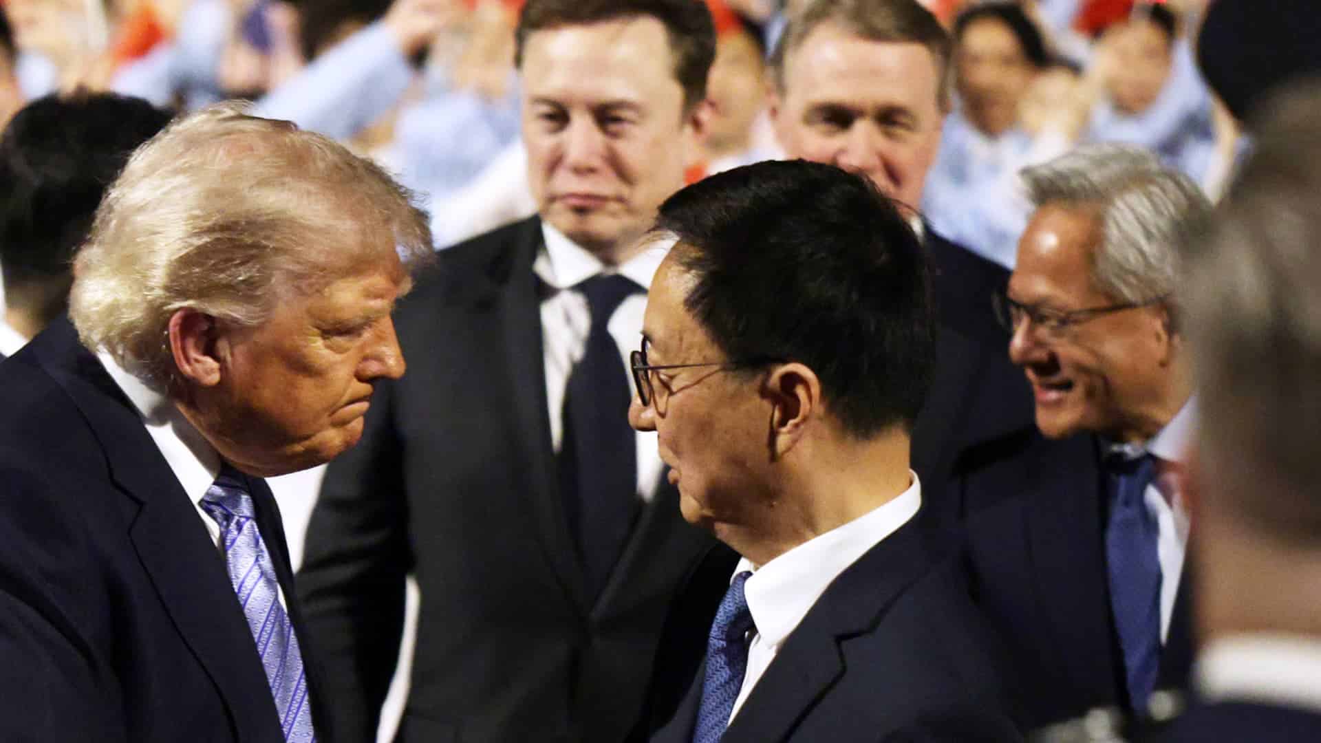 Auto Groups Press Trump to Block Chinese Carmakers