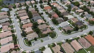 Higher Rates Push More Borrowers Toward Adjustable Mortgages