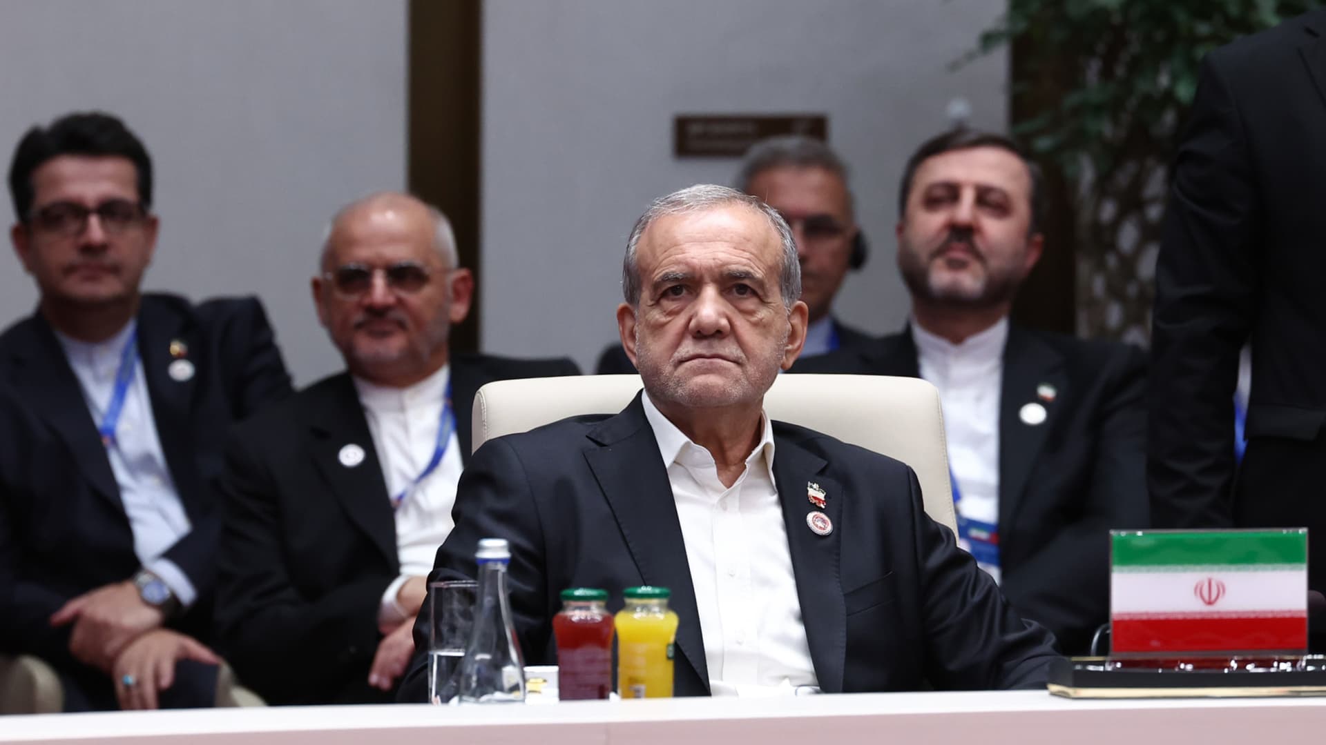 Pezeshkian Heads to UN as Iran Deal Hopes Rise