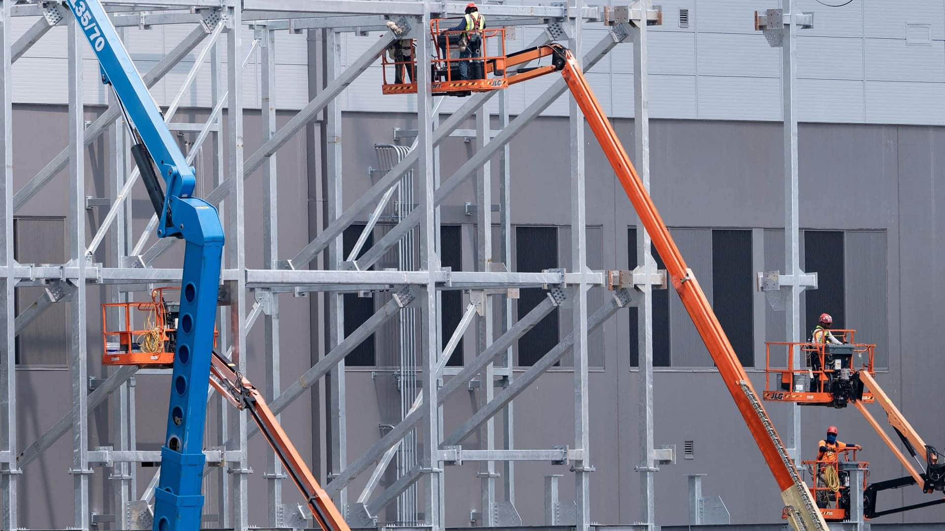Data Center Demand Boosts Trades as Backlash Grows