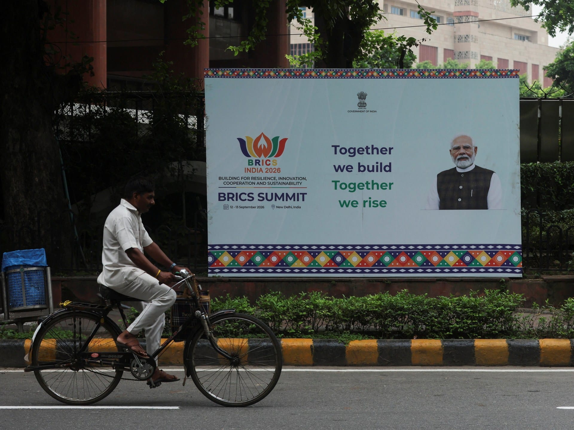 India Hosts BRICS Summit With Trade and Conflict Focus