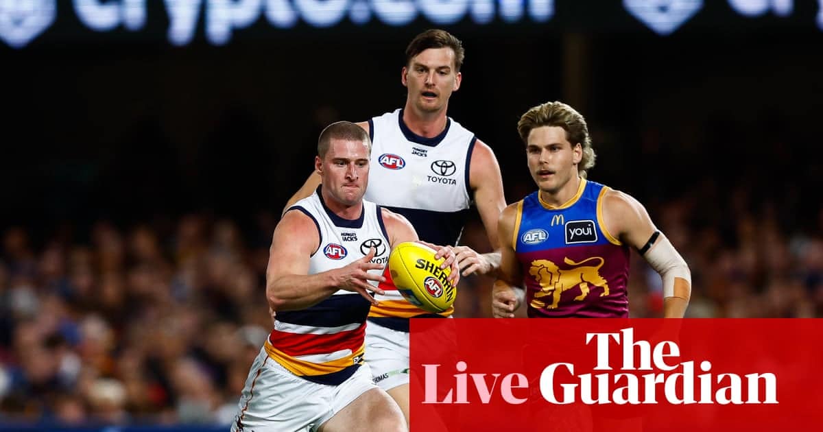 Brisbane Opens Strongly Against Adelaide at Gabba