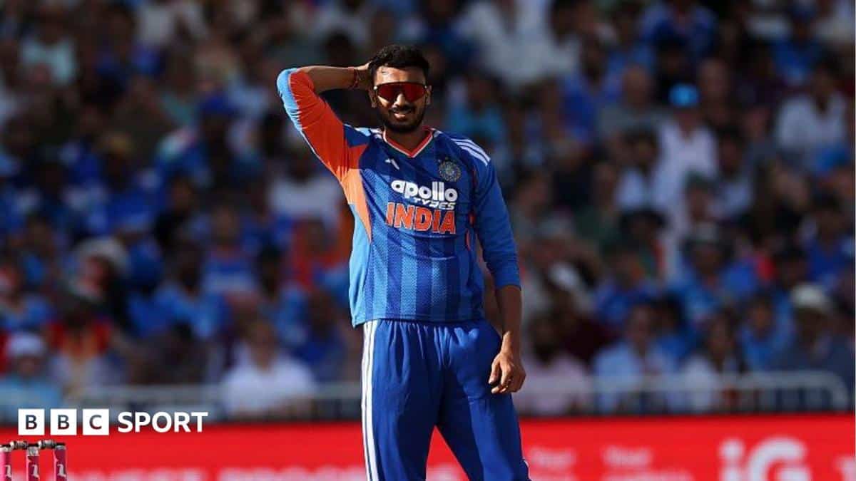 India Edge Japan After Wide Call Reversed