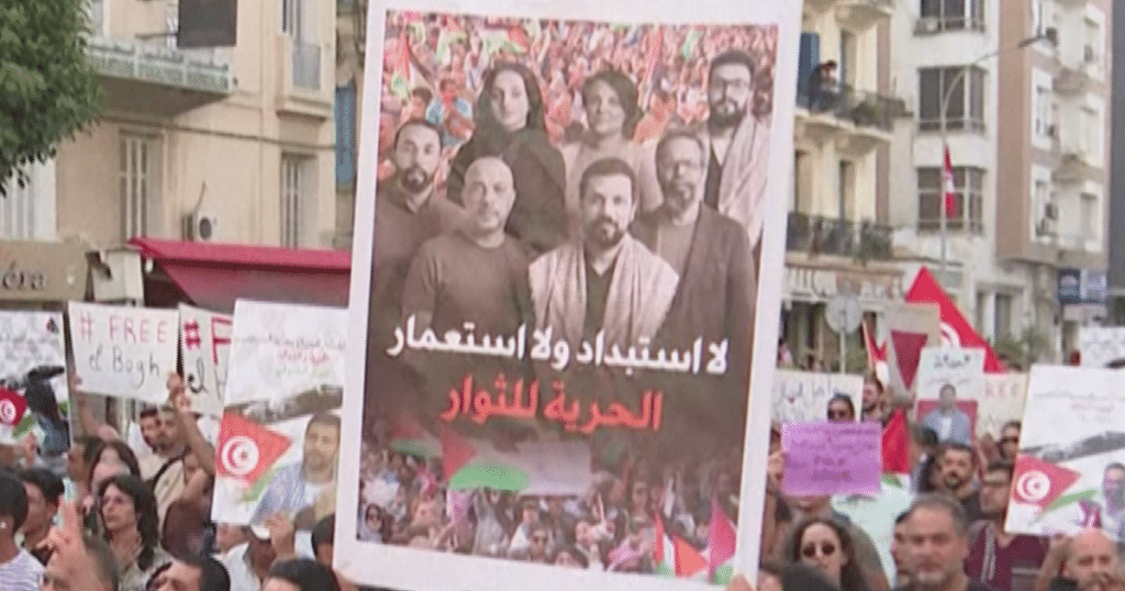 Tunisians Demand Release of Gaza Flotilla Activists