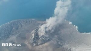 Anak Krakatau Ash Halts Hundreds of Jakarta Flights