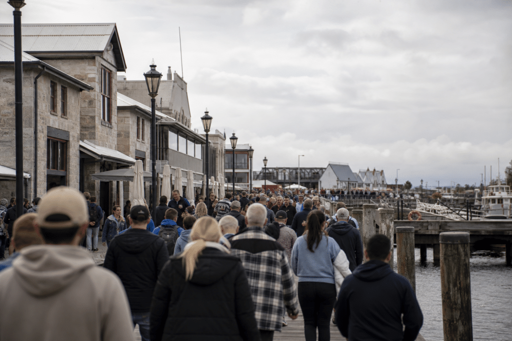 Fremantle Prepares for Dockers Grand Final Crowds