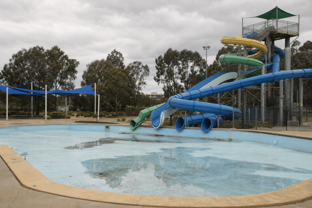 Big Splash reopening unlikely for Canberra summer