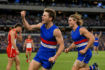 Bulldogs topple Swans as Kangaroos extend winning run