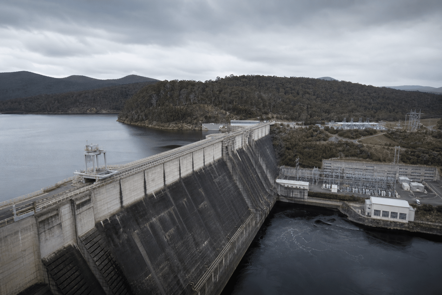 Hydro Tasmania Reviews Firmus 450MW Power Request