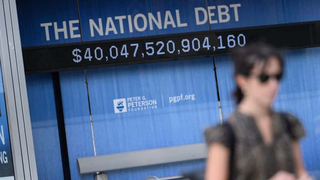 U.S. Fiscal 2026 Deficit Nears $2 Trillion