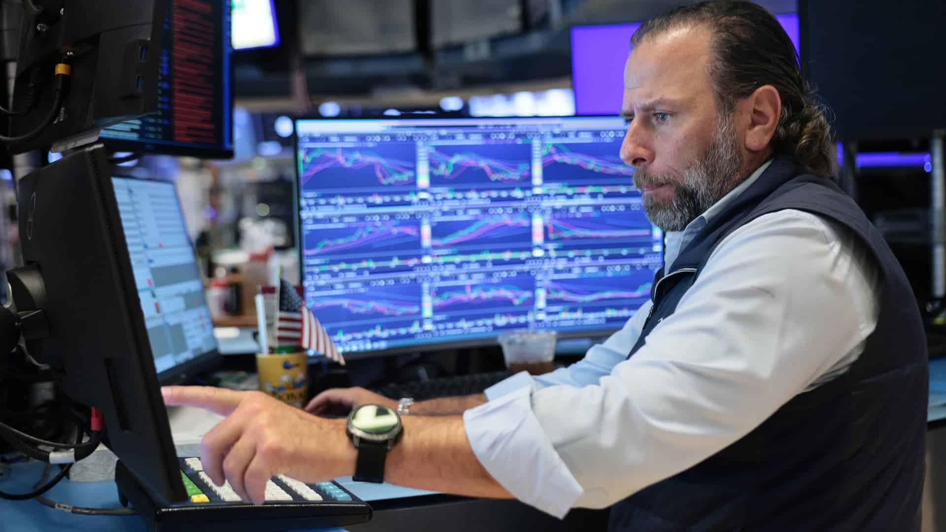 10-Year Treasury Yield Reaches Highest Level Since 2002