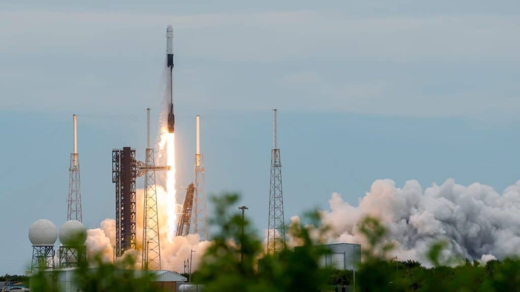 SpaceX Options Activity Rises as Volatility Stays Lower