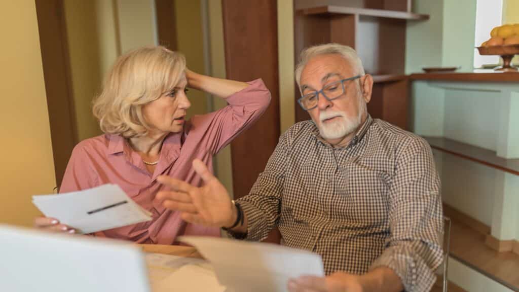 Rising Bond Yields Pressure Dividend Stocks for Retirees