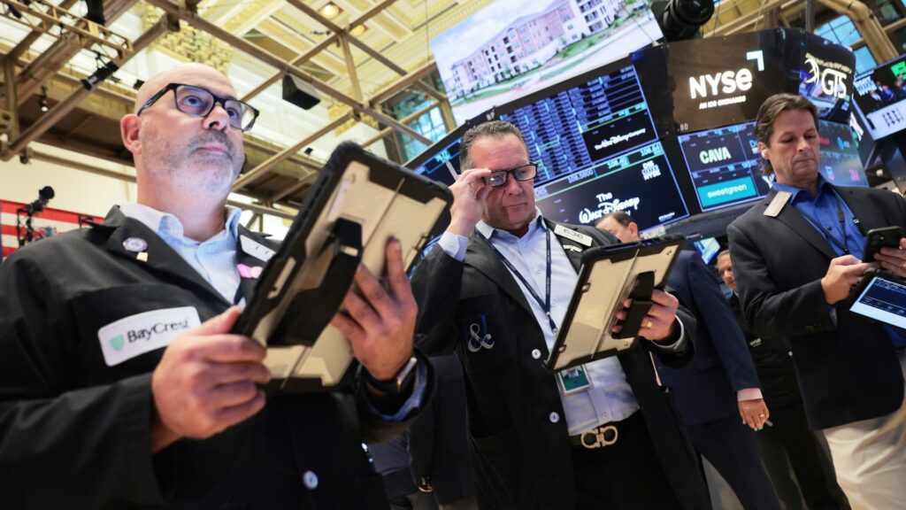 VIX Options Signal Expectations for Higher Volatility