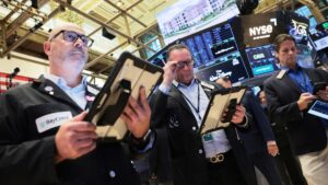 VIX Options Signal Expectations for Higher Volatility
