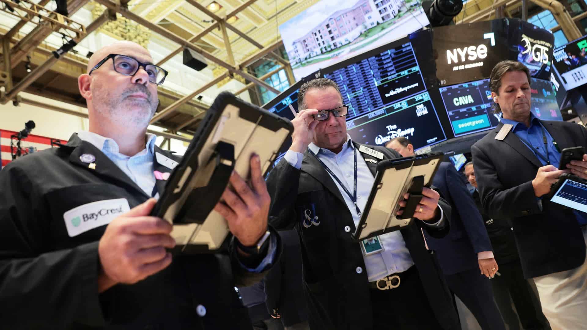 VIX Options Signal Expectations for Higher Volatility