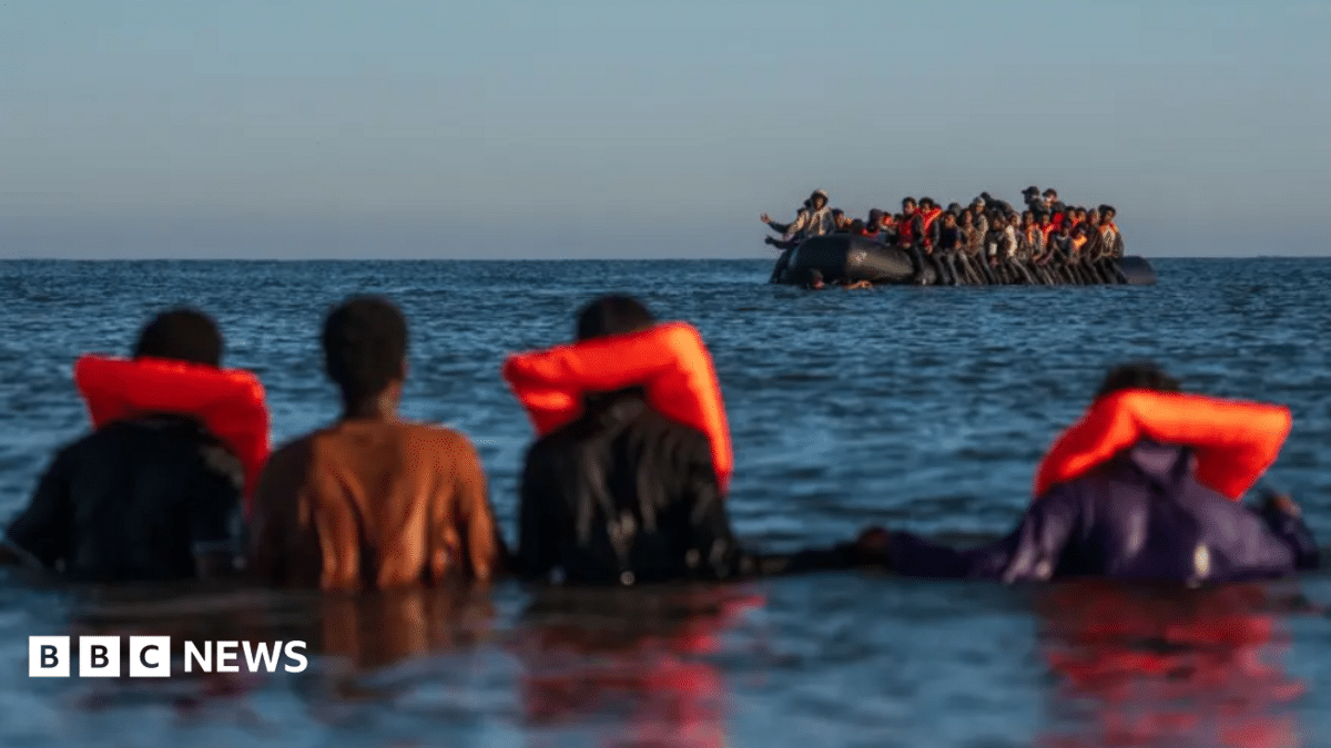 UK Threatens Eritrea Visa Ban Over Migrant Returns