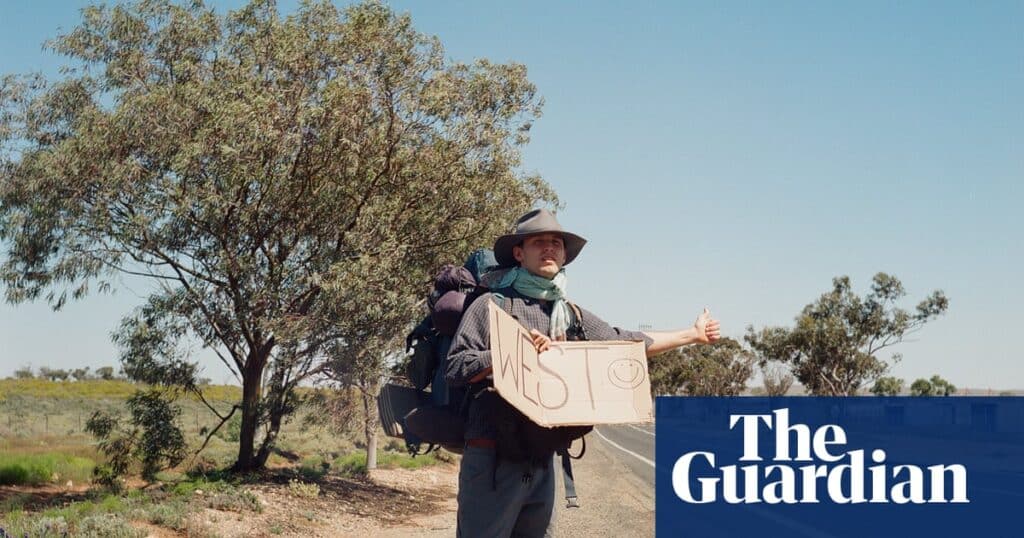 Hitchhiker Finds Connection on Sydney-to-Perth Journey