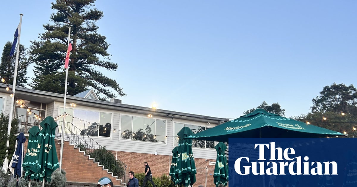 Expert Criticises Albanese Over Golf Club Grant
