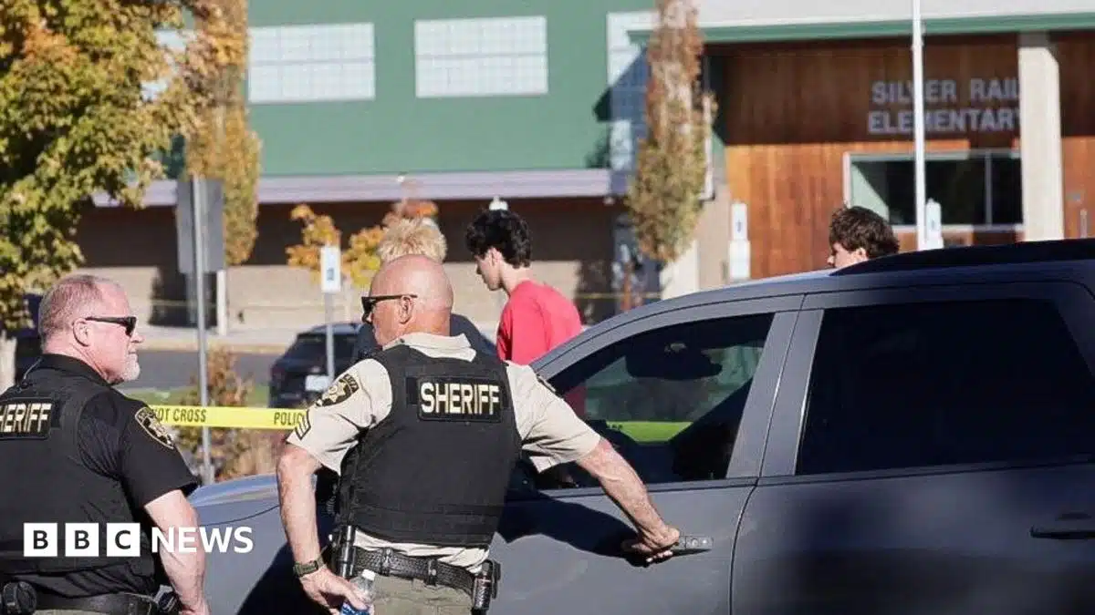 Four killed in Oregon primary school shooting