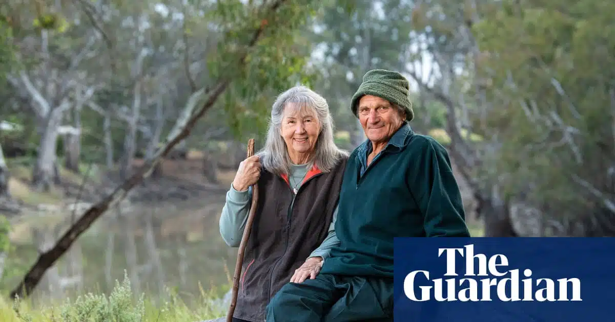 Older Australians Restore Nature in Retirement